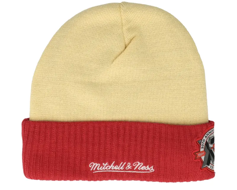 Mitchell & Ness Chicago Bulls Side Patch Knit Off White/Red Cuff online