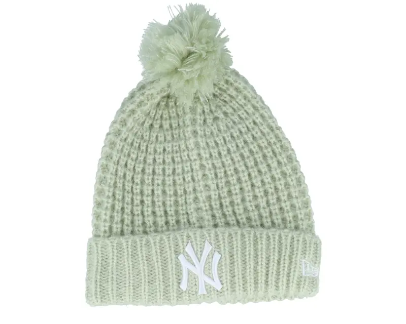 New Era New York Yankees Cosy Pom Beanie Pastel Green online