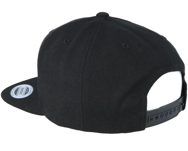 Iconic Cap On Cap Black Snapback online