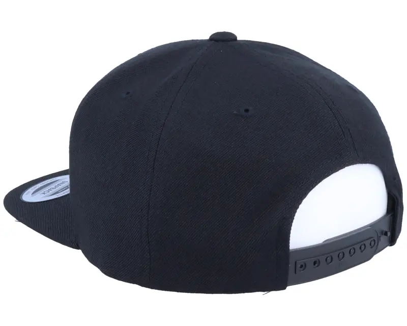 Iconic D Letter 3D Black Snapback online