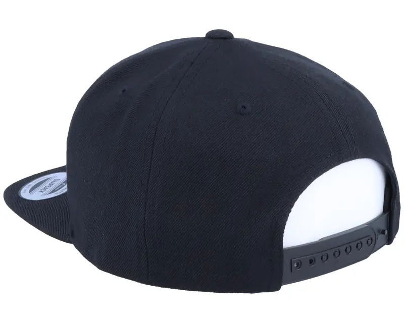 Iconic F Letter 3D Black Snapback online