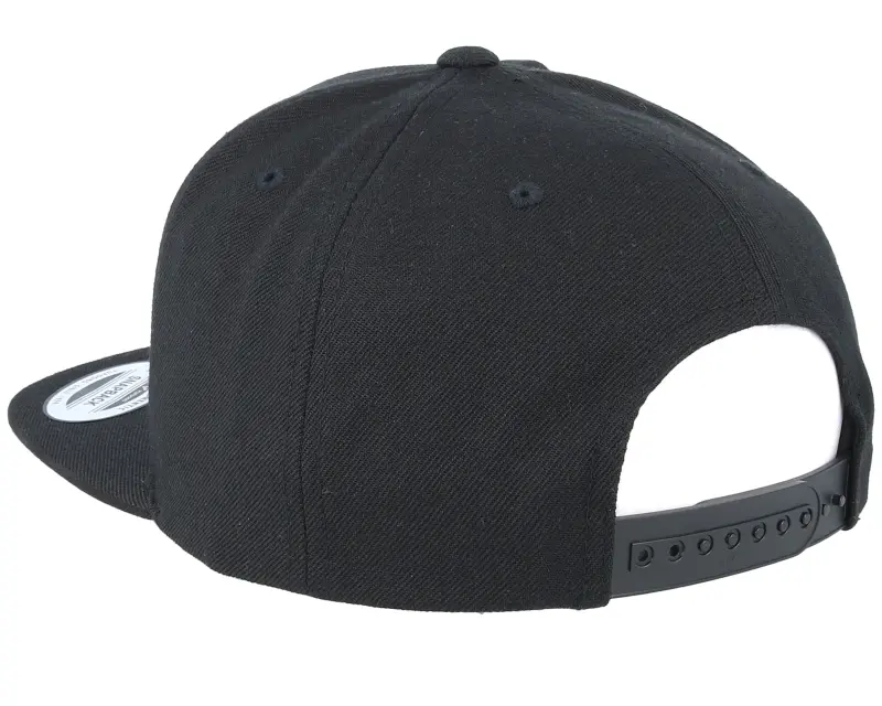 Iconic Rocky Gold Medal Throw Black Snapback online