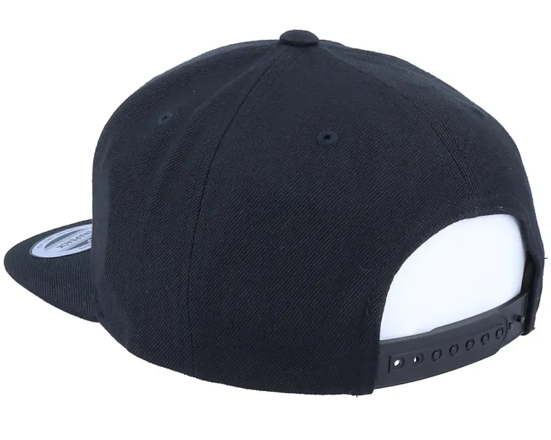 Iconic Stigma Lasher Pitbull Applique Black Snapback online