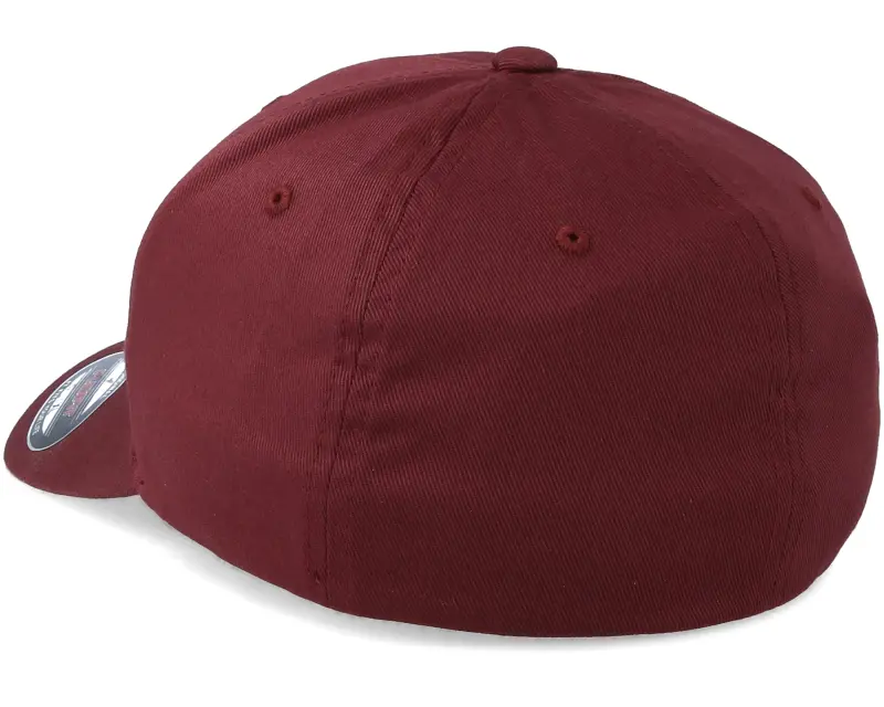 Iconic The H Maroon Flexfit online
