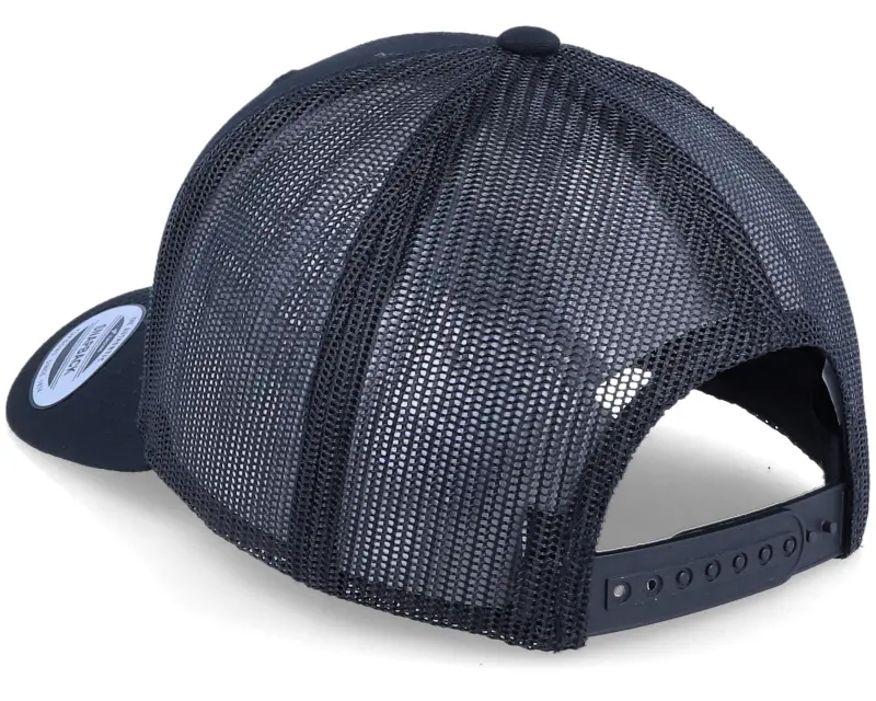 Iconic Wild Cat Color Black Trucker online