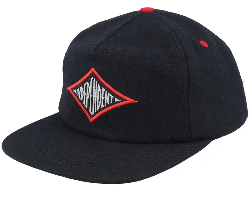 Independent RTB Pilot Black Snapback online