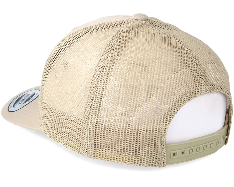 Wild Spirit Camping Logo Beige Trucker online