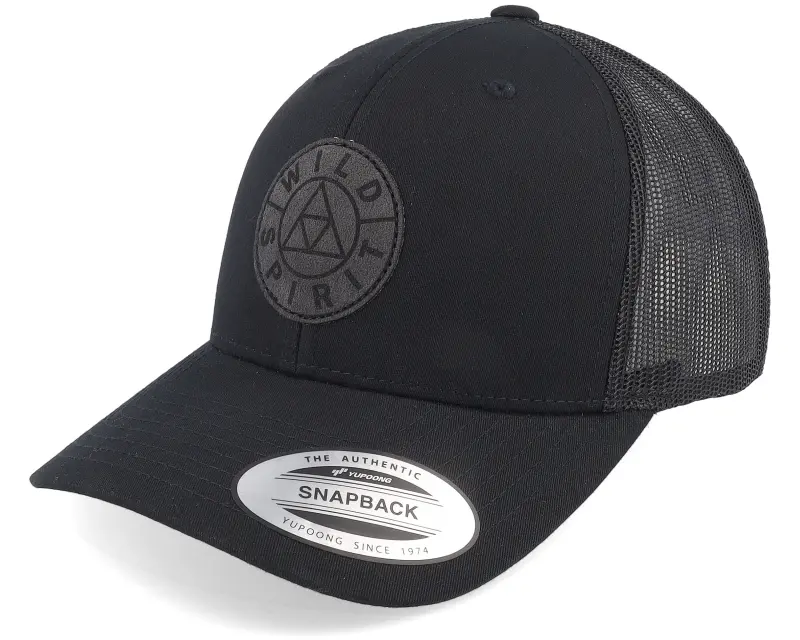 Wild Spirit Logo Basic Mountain Retro Black Trucker online