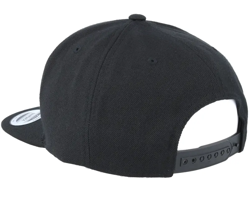 Yupoong Black/Black Snapback online