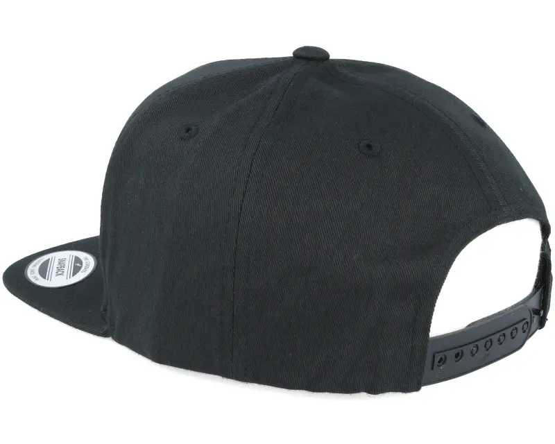 Yupoong Classic 5 Panel Black Snapback online