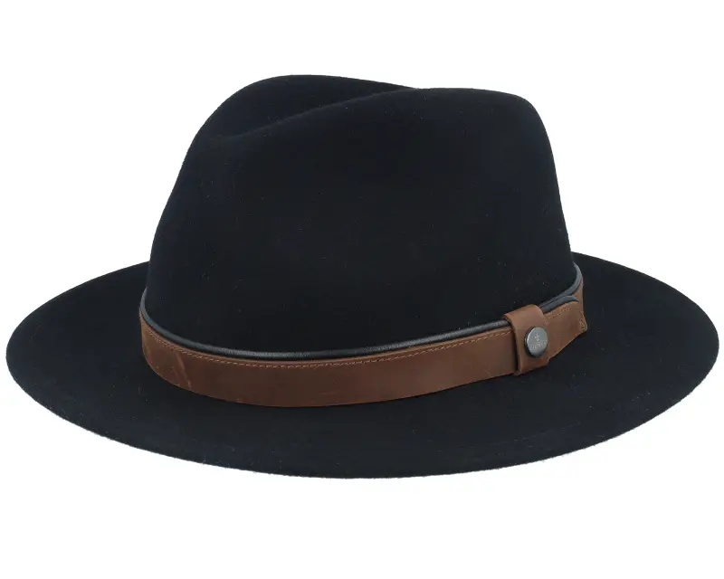 Lierys Woolfelt Black Traveller online