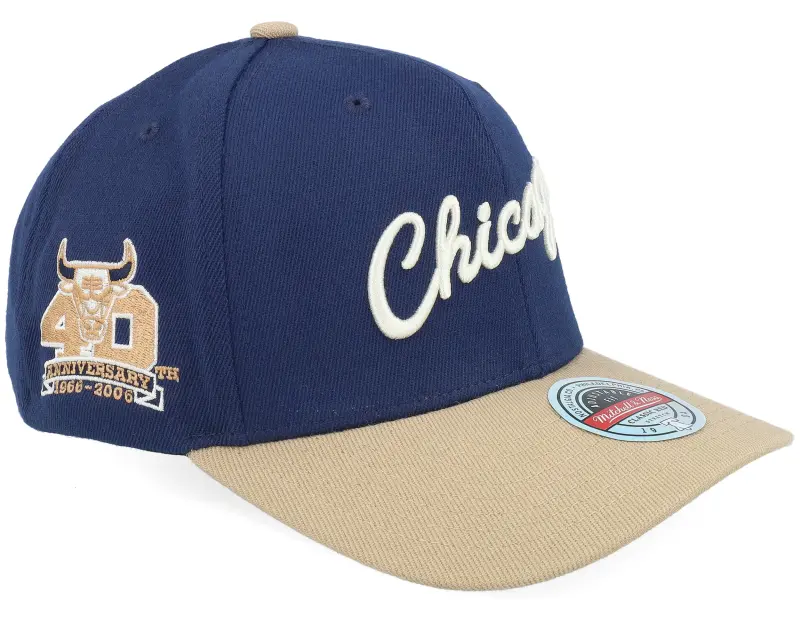 Mitchell & Ness Chicago Bulls Sand Storm Classic Red Navy/Sand Adjustable online