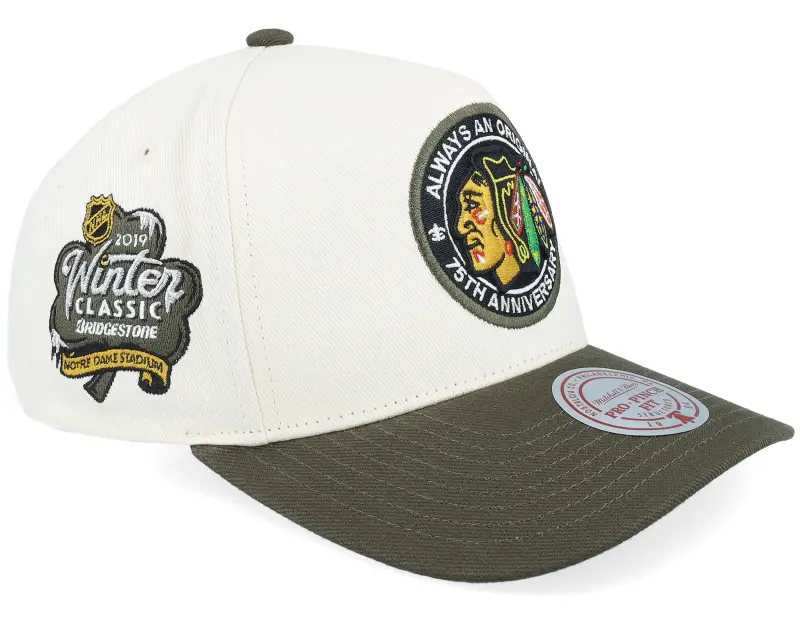 Mitchell & Ness Hatstore Exclusive x Chicago Blackhawks Pro Crown Sand/Dark Green A-frame Adjustable online