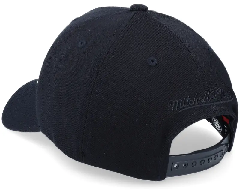 Mitchell & Ness Brooklyn Nets Alleyoop Black Adjustable online