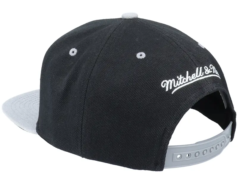 Mitchell & Ness Brooklyn Nets Billboard Classic Black/Grey Snapback online
