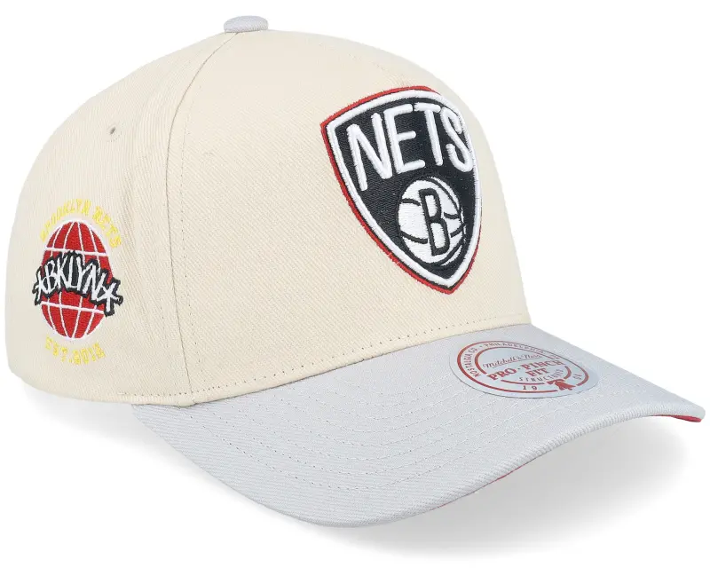 Mitchell & Ness Brooklyn Nets Off White/Grey/Red Uv A-frame Adjustable online
