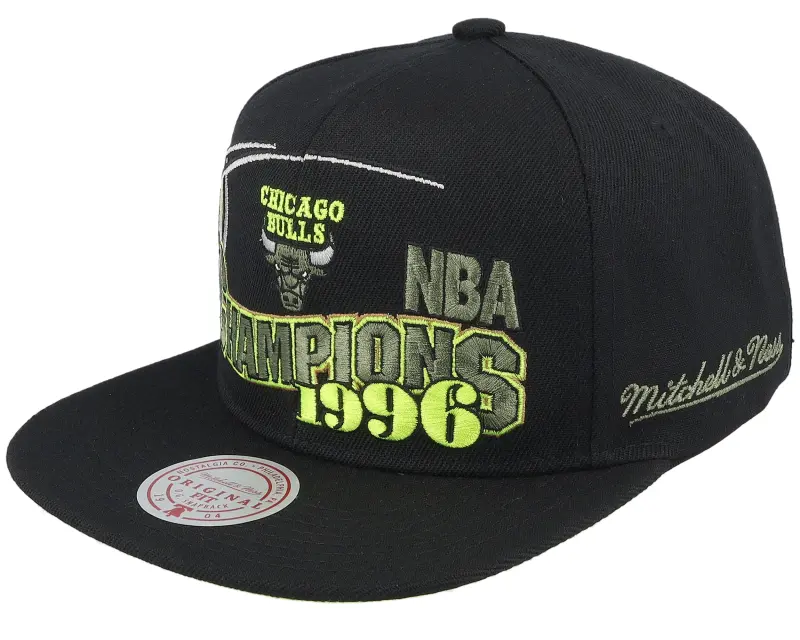 Mitchell & Ness Chicago Bulls 96 Champ Flipside Black Snapback online