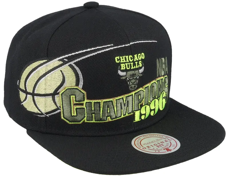 Mitchell & Ness Chicago Bulls 96 Champ Flipside Black Snapback online