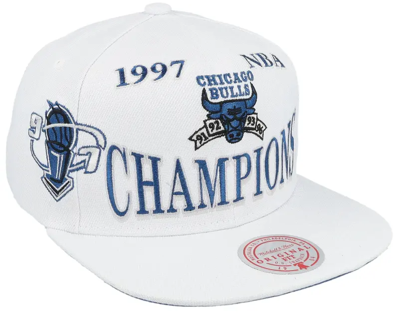 Mitchell & Ness Chicago Bulls 97 Champ Flipside White Snapback online