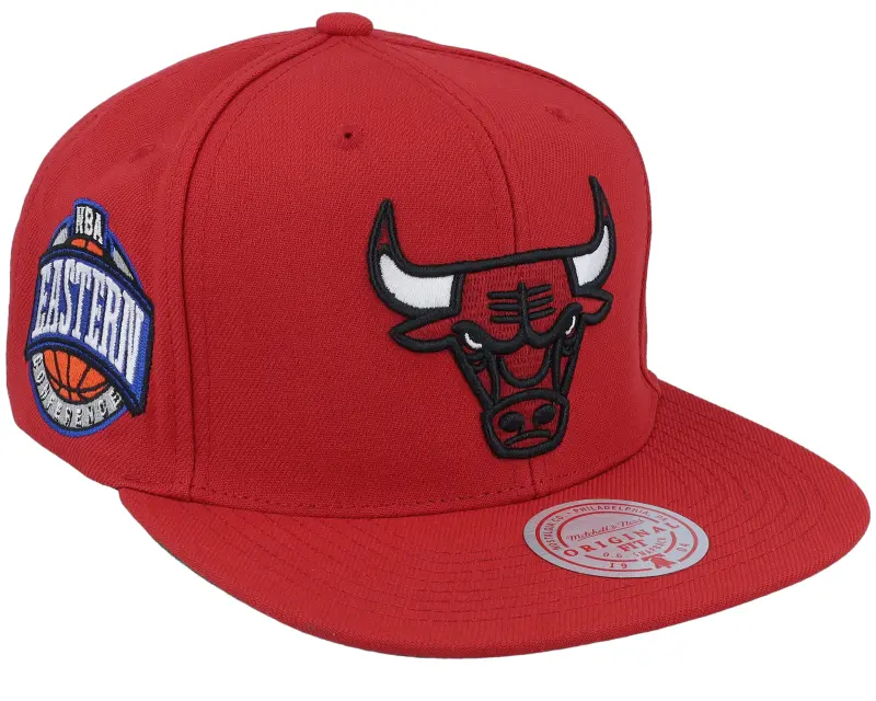 Mitchell & Ness Chicago Bulls Conference Patch Red Snapback online