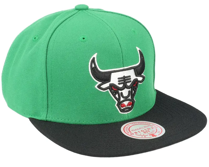 Mitchell & Ness Chicago Bulls Core Basic Green/Black Snapback online
