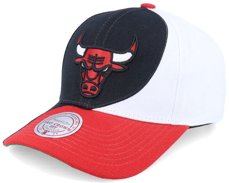 Mitchell & Ness Chicago Bulls Curved Pro Black/White/Red Adjustable online