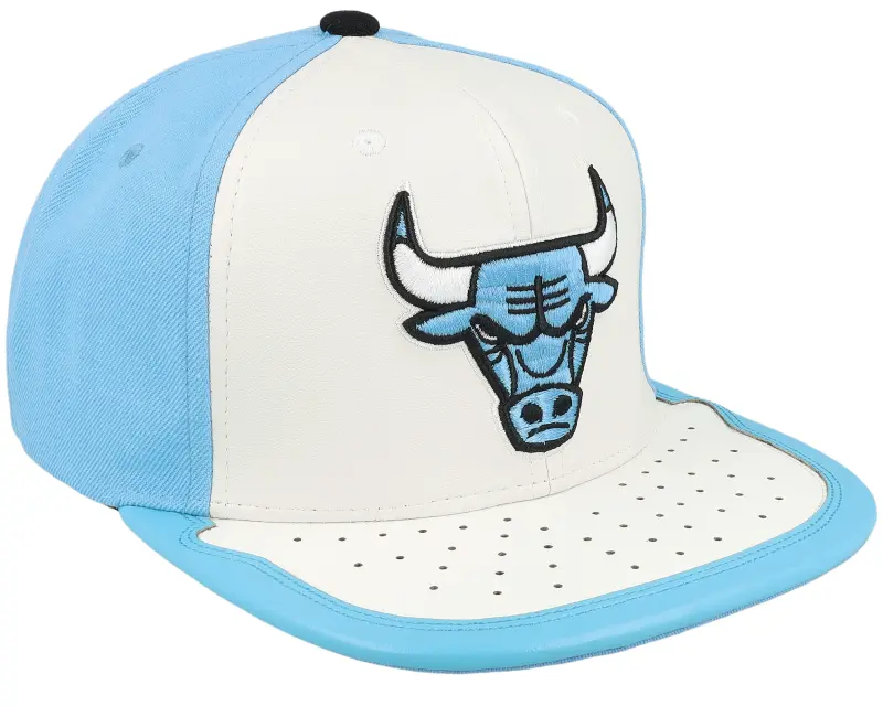 Mitchell & Ness Chicago Bulls Day 1 White/Light Blue Snapback online