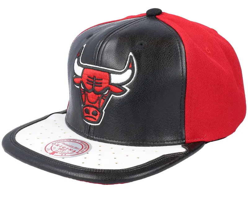 Mitchell & Ness Chicago Bulls Day One Black/White Snapback online