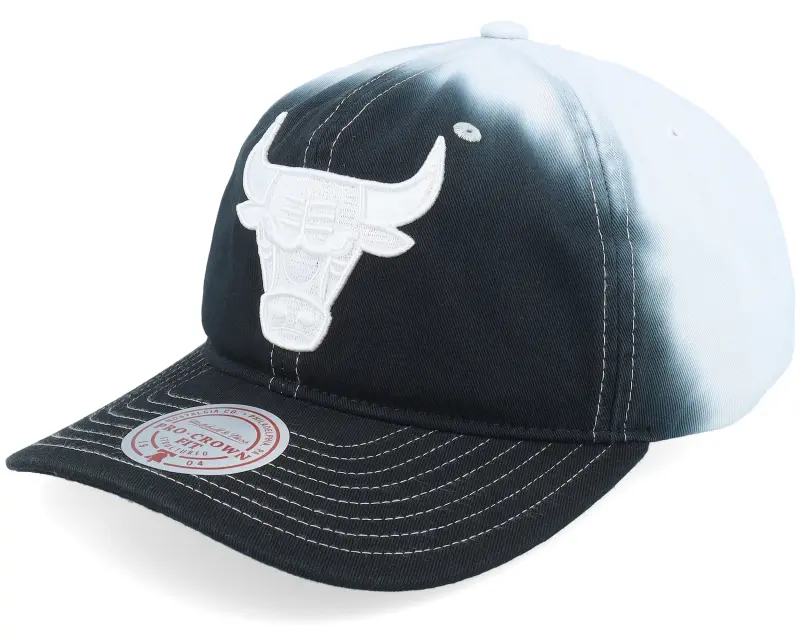 Mitchell & Ness Chicago Bulls Dip Dye Pro Black Dad Cap online