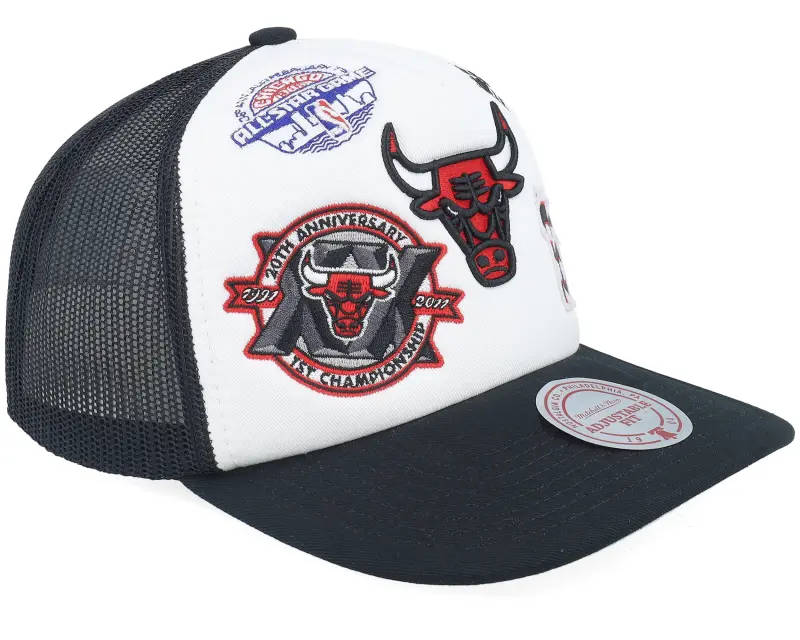 Mitchell & Ness Chicago Bulls Gridlock White/Black A-Frame Trucker online