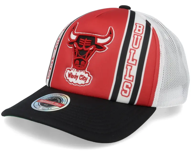 Mitchell & Ness Chicago Bulls Retro Red/Black Trucker online