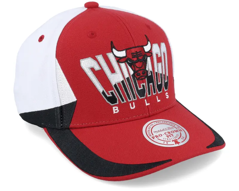 Mitchell & Ness Chicago Bulls Retrodome Pro Red Adjustable online