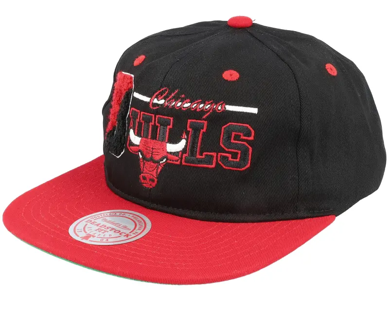 Mitchell & Ness Chicago Bulls Varsity Letter Black/Red Snapback online