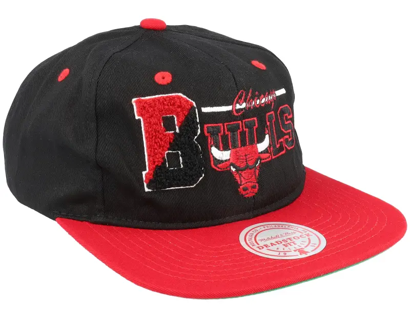 Mitchell & Ness Chicago Bulls Varsity Letter Black/Red Snapback online