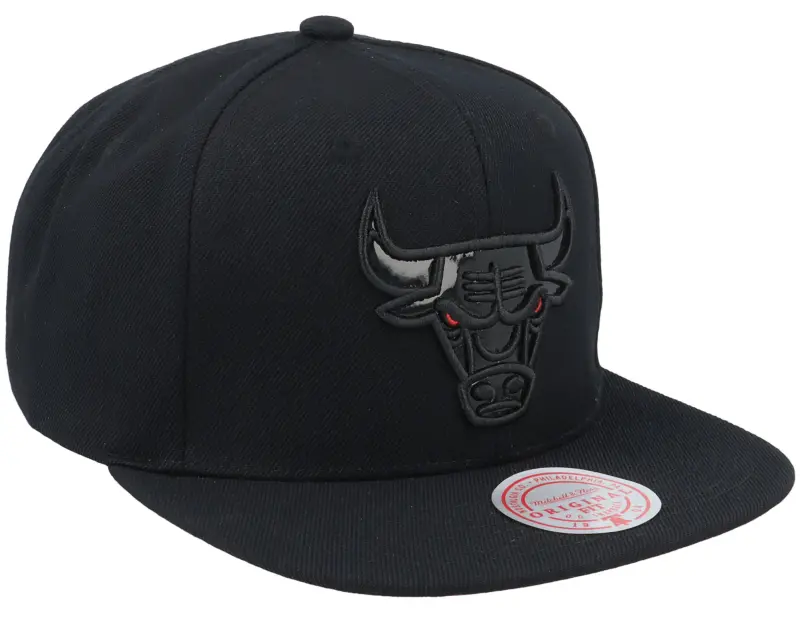 Mitchell & Ness Hatstore Exclusive x Chicago Bulls 96 Champions Black Snapback online