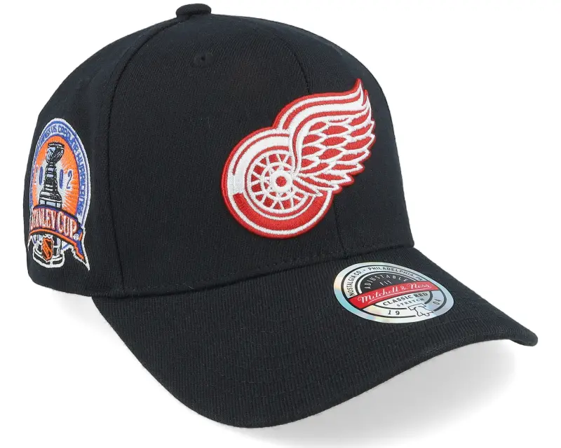 Mitchell & Ness Hatstore Exclusive x Detroit Red Wings 2002 Stanley Cup Black Adjustable online