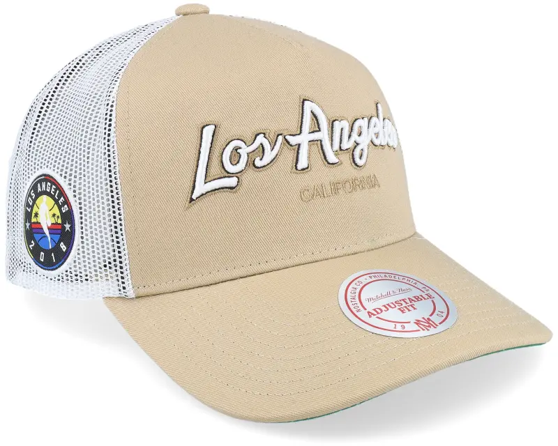 Mitchell & Ness Los Angeles Lakers Sand/White Trucker online