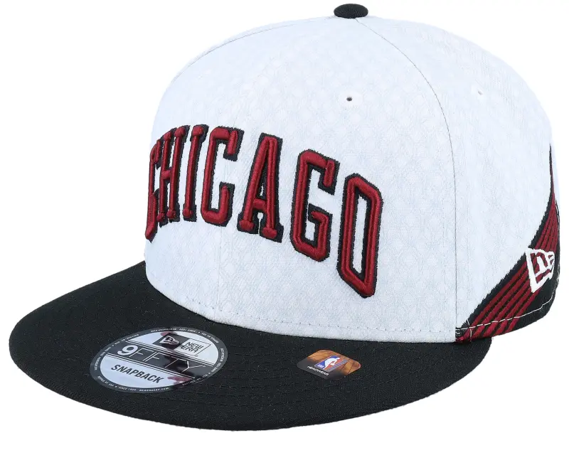New Era Chicago Bulls M 9FIFTY NBA City Edition 22 White/Black Snapback online