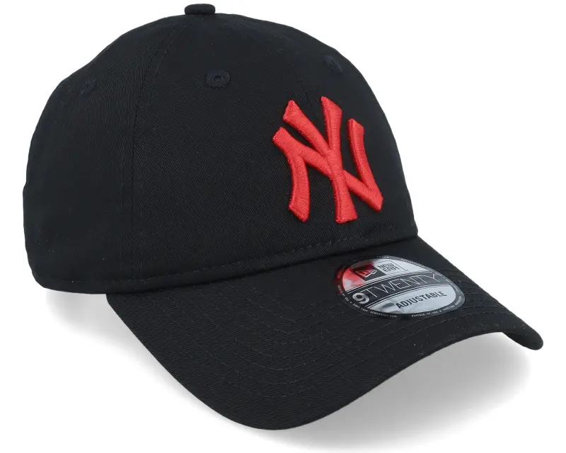 New Era New York Yankees League Essential 9TWENTY Black/Red Dad Cap online
