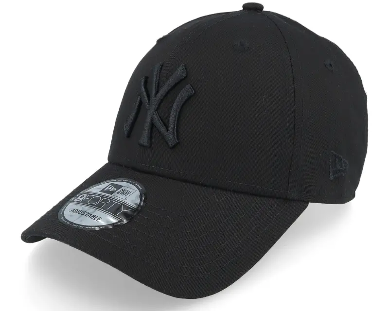 New Era New York Yankees League Essential Black on Black 9FORTY Adjustable online