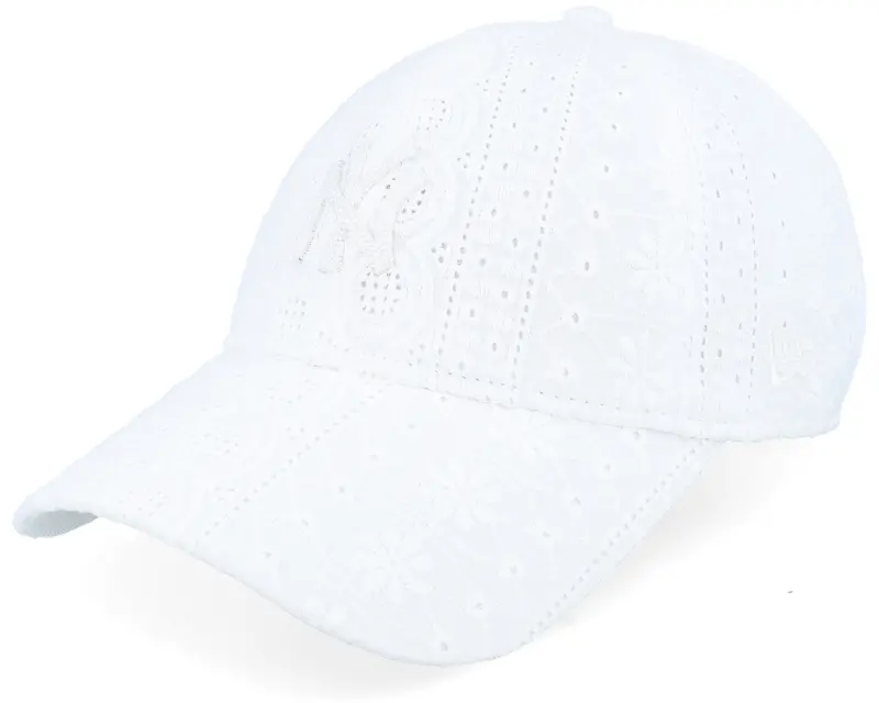 New Era New York Yankees Womens Broderie 9TWENTY White Dad Cap online